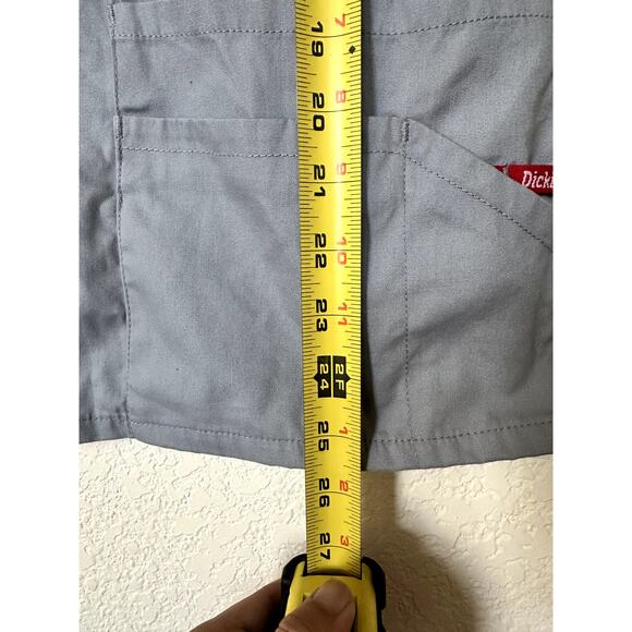 NWT Dickies Women’s XS Gray Scrub Top – EDS Signature V-Neck – Medical Uniform - Picture 12 of 12